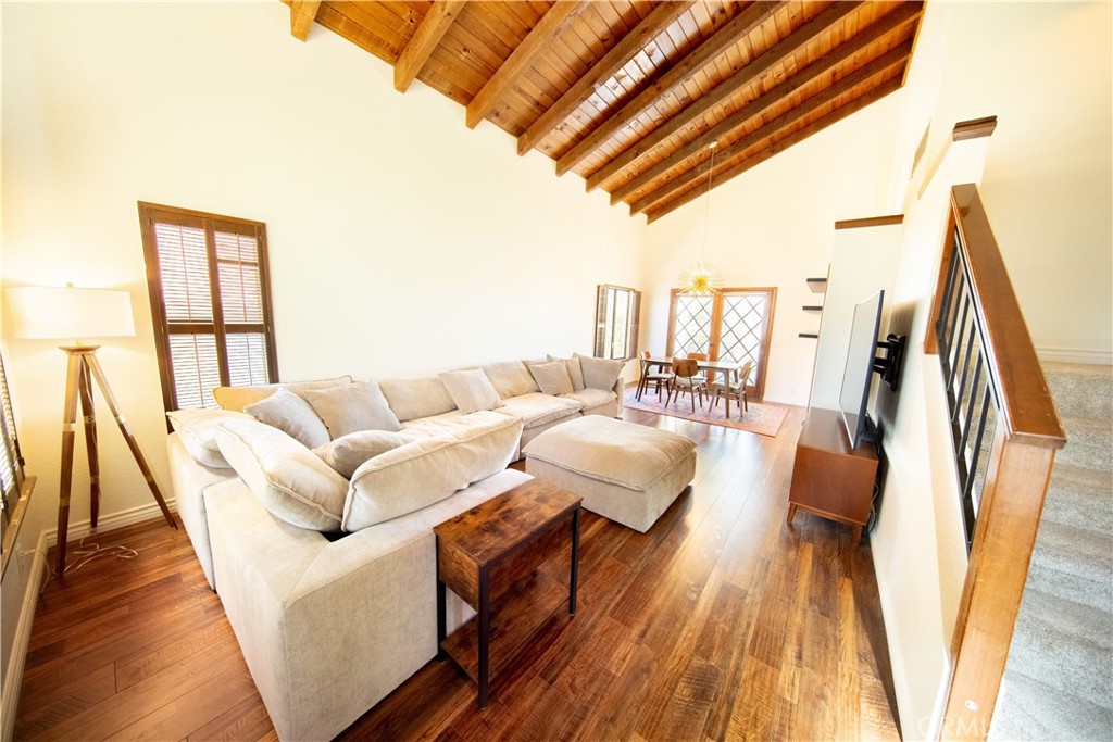 13685 Hidden Valley Road Victorville, CA 92395 - Photo 12 of 38