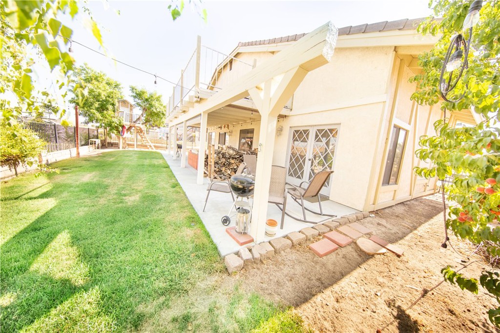 13685 Hidden Valley Road Victorville, CA 92395 - Photo 29 of 38