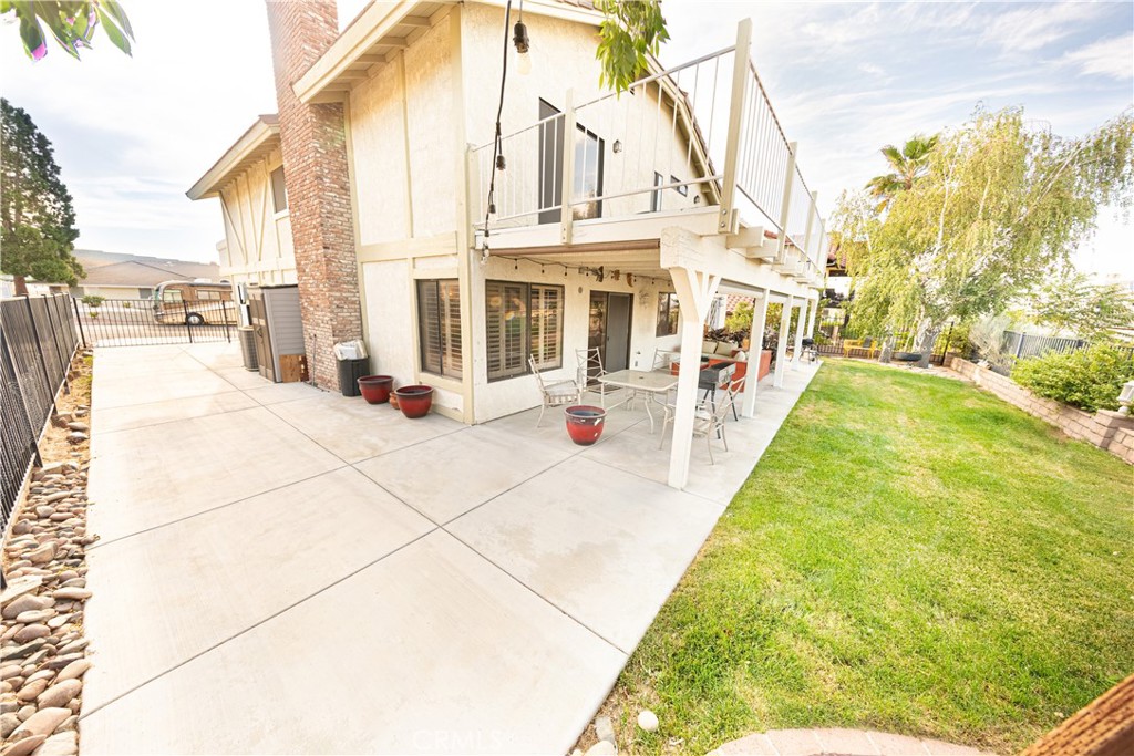 13685 Hidden Valley Road Victorville, CA 92395 - Photo 31 of 38