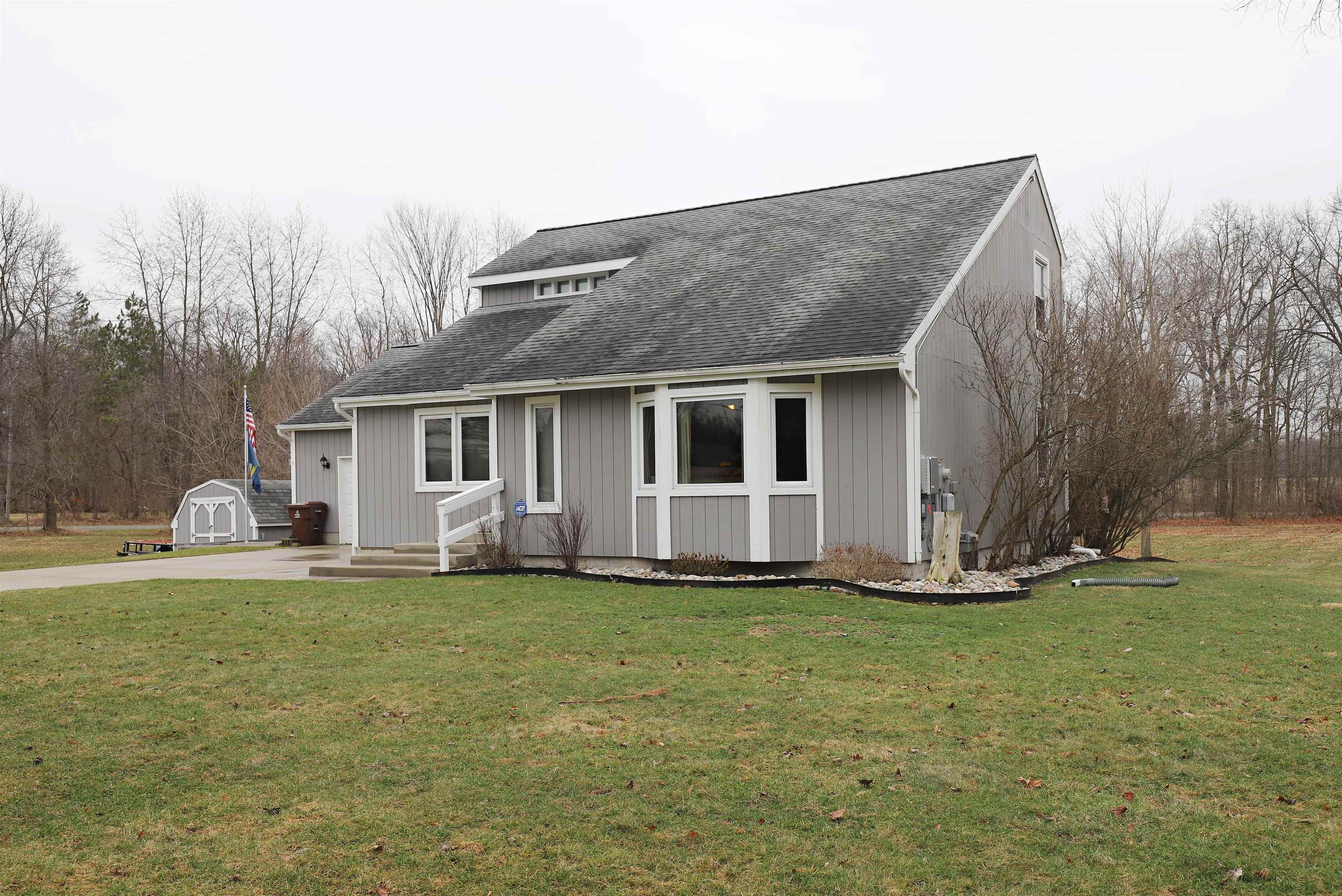 13455 Jennifer Drive Perry, MI 48872 - Photo 36 of 39