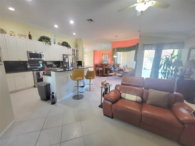 $699,000 | 8829 Northwest 45th Place, Coral Springs, FL 33065
