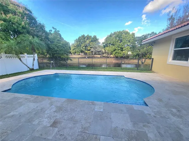 $699,000 | 8829 Northwest 45th Place, Coral Springs, FL 33065