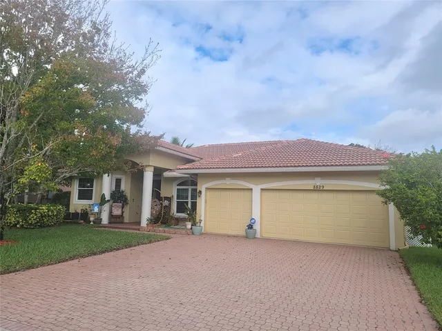 $699,000 | 8829 Northwest 45th Place, Coral Springs, FL 33065