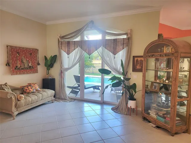 $699,000 | 8829 Northwest 45th Place, Coral Springs, FL 33065