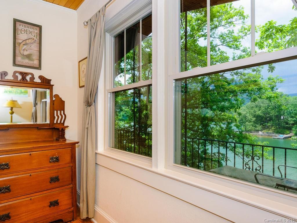 184 Ridge Road Lake Lure, NC 28746 - Photo 14 of 23 Gallery Image 14