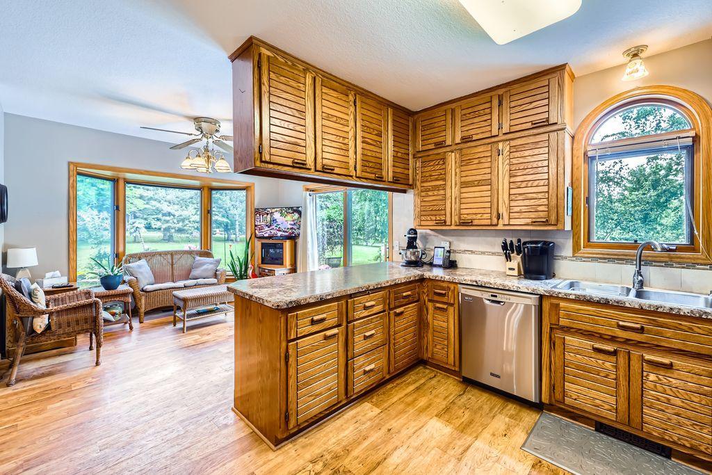 14890 Country Road Rogers, MN 55374 - Photo 10 of 46