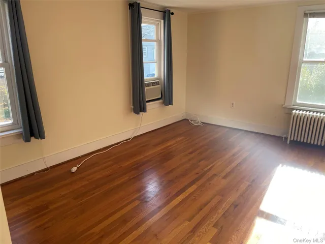 $2,250 | 40 West Garden Street, Rhinebeck, NY 12572