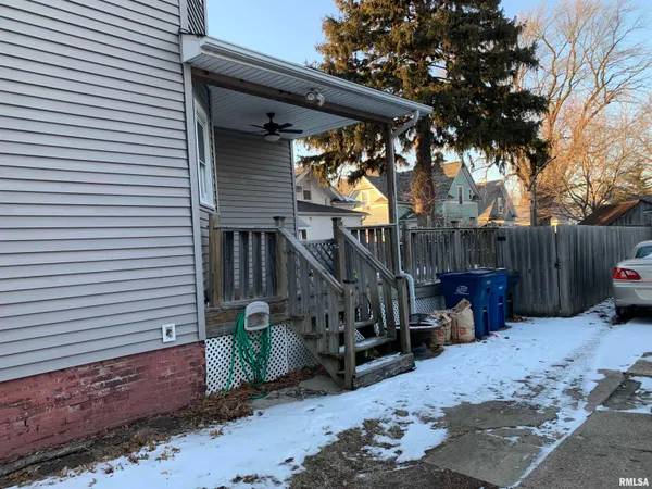 $179,000 | 412 West Broadway, Monmouth, IL 61462