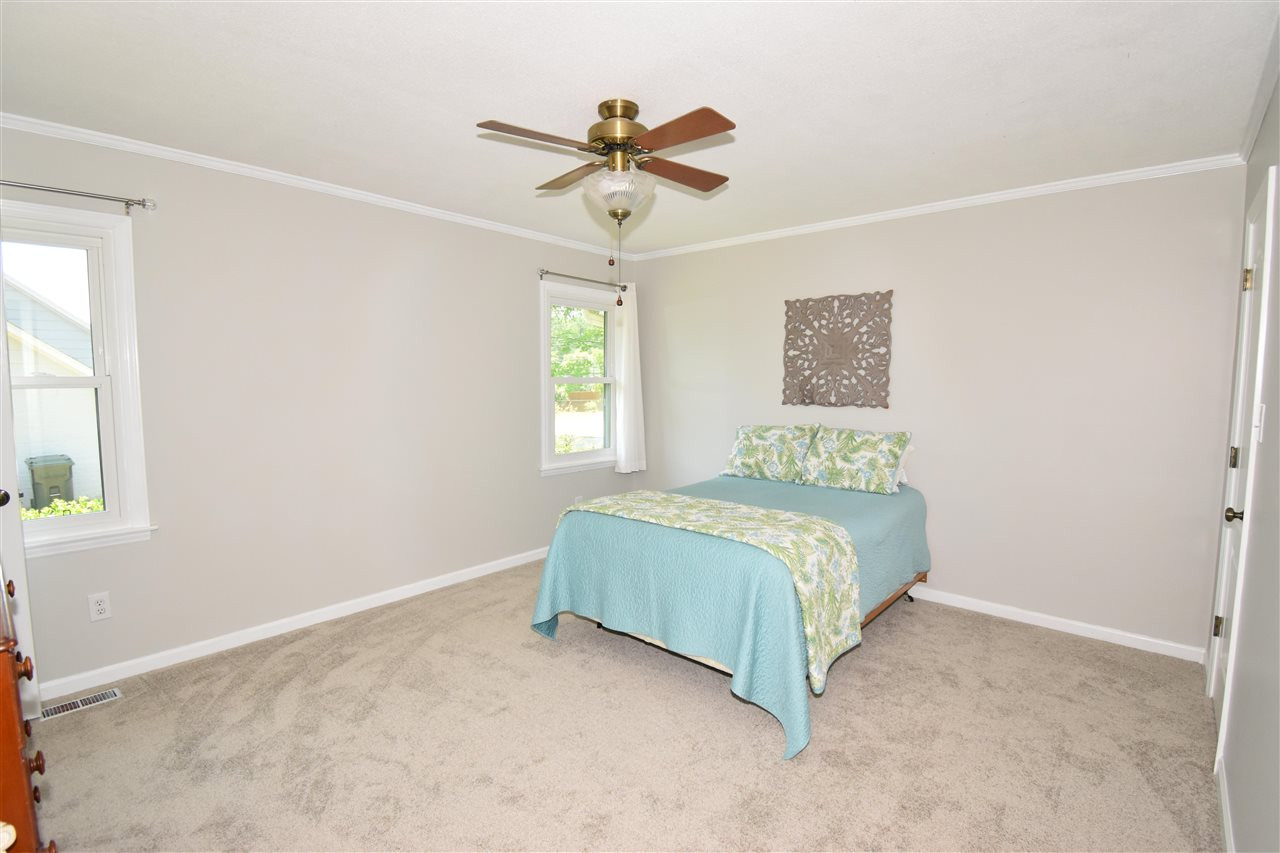 401 East Millbrook Road Raleigh, NC 27609 - Photo 13 of 23 Photo 13