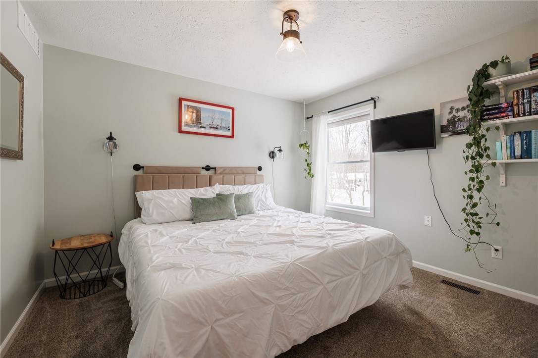 643 Kayloc Circle Webster, NY 14580 - Photo 27 of 33