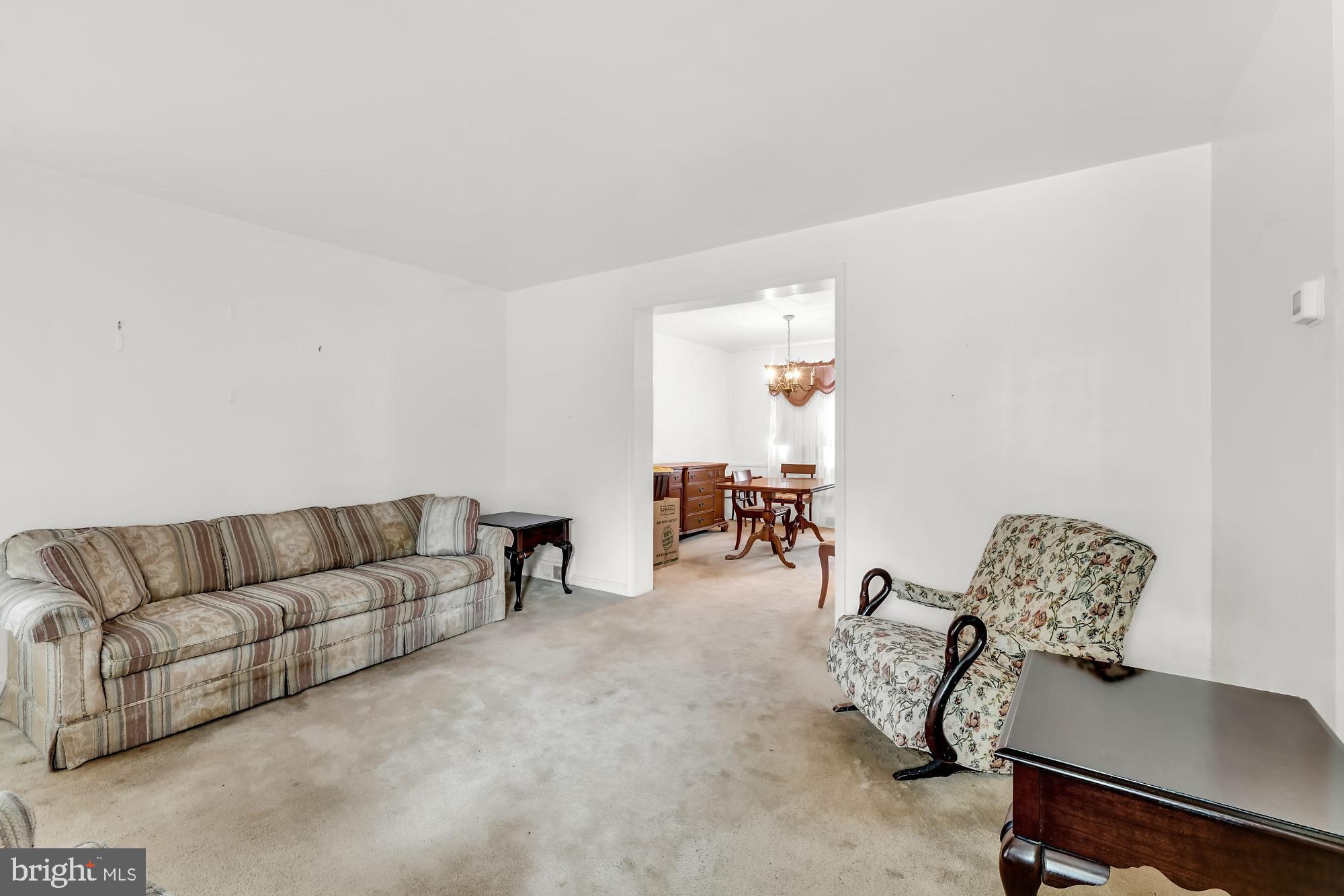 1609 Gleneagle Road Baltimore, MD 21239 - Photo 4 of 27