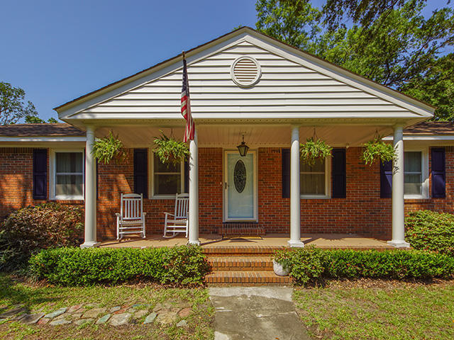 53 Manchester Road Charleston, SC 29407 - Photo 2 of 31 53 Manchester Dr front porch close up