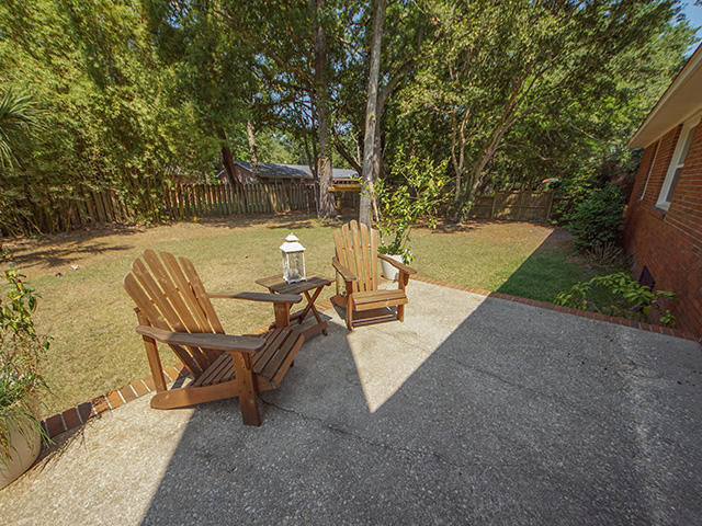 53 Manchester Road Charleston, SC 29407 - Photo 31 of 31 nice patio in back yard