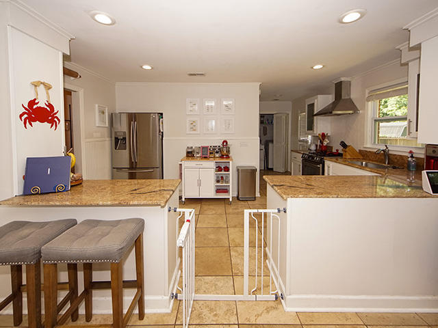 53 Manchester Road Charleston, SC 29407 - Photo 10 of 31 Kitchen overview