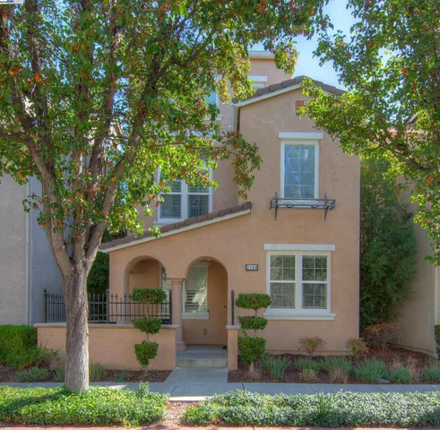 $577,000 | 2168 Wellington Drive, Tracy, CA 95376