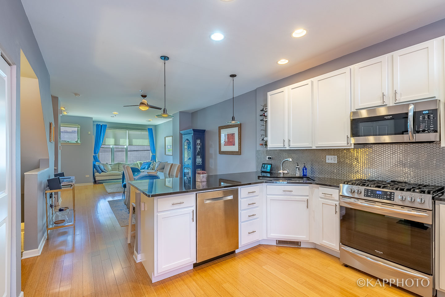 26 South Aberdeen Street, Unit 3 Chicago, IL 60607 - Photo 12 of 27