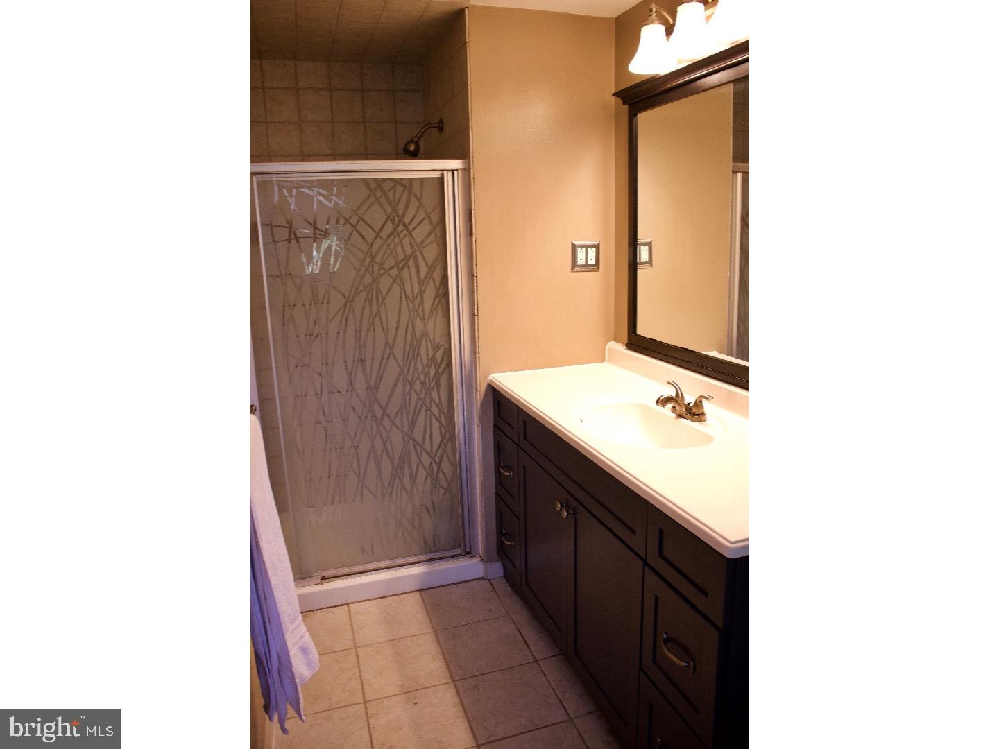 425 Gatewood Road Cherry Hill, NJ 08003 - Photo 11 of 24 Gallery Image 11