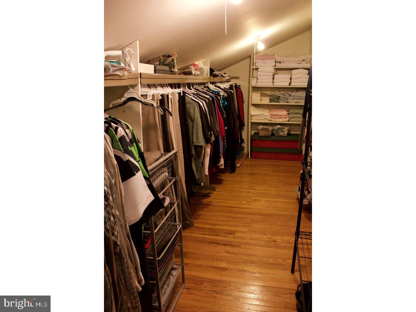 425 Gatewood Road Cherry Hill, NJ 08003 - Photo 12 of 24 Gallery Image 12