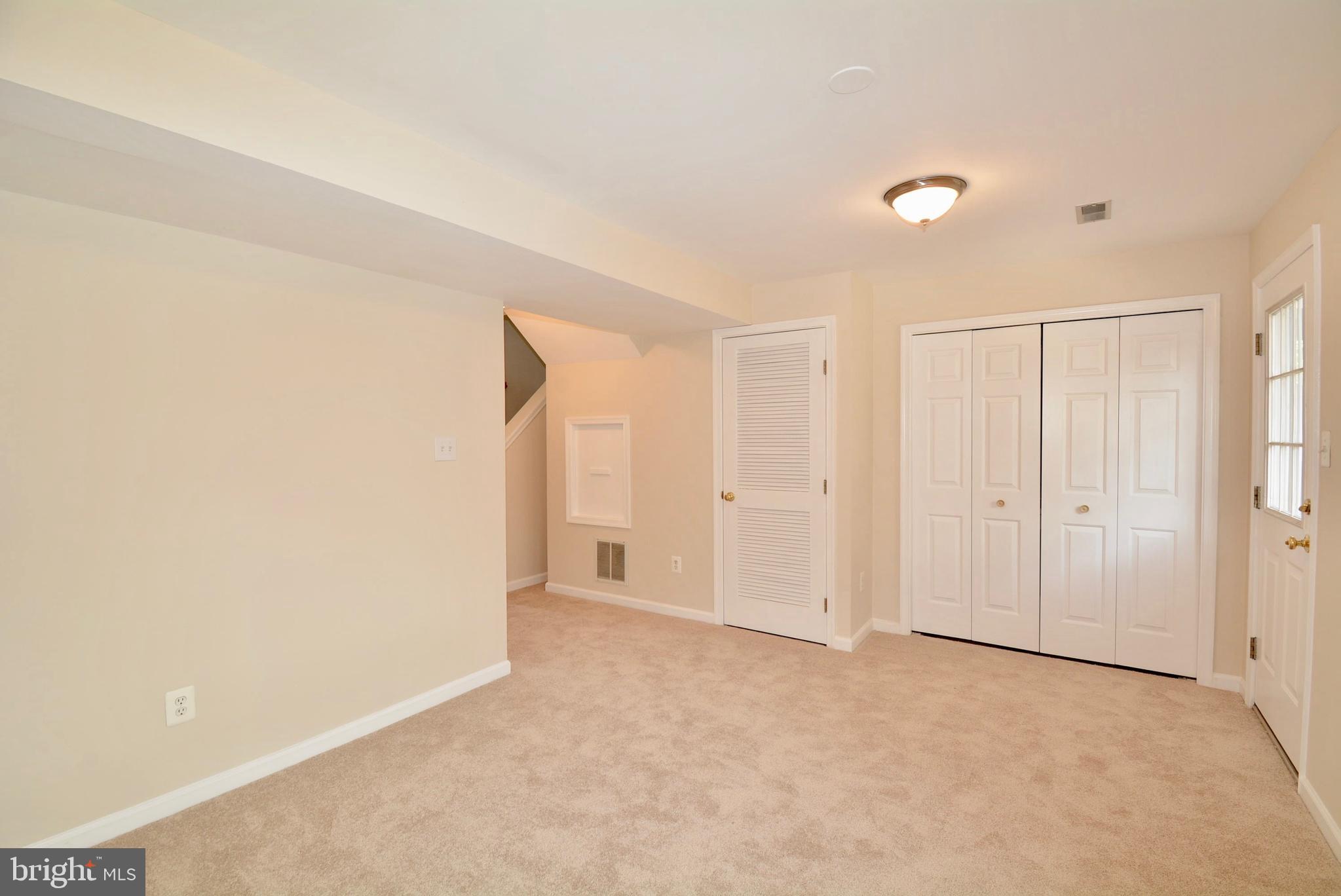 6494 Topsails Lane Springfield, VA 22150 - Photo 29 of 32 REC ROOM