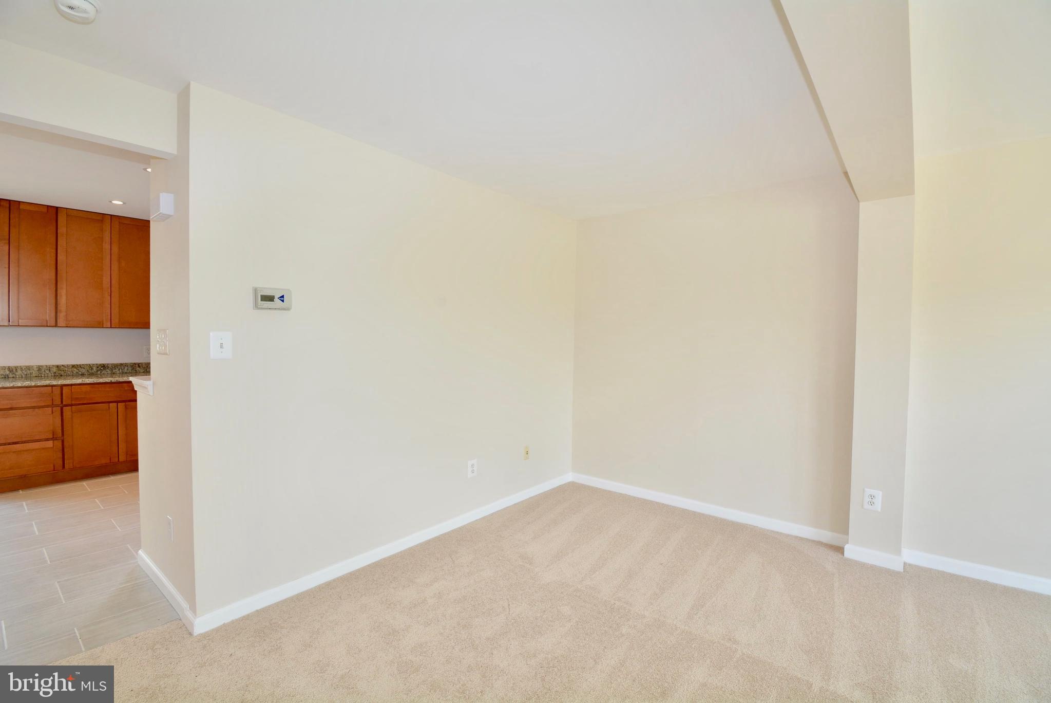 DINING AREA TO KITCHEN