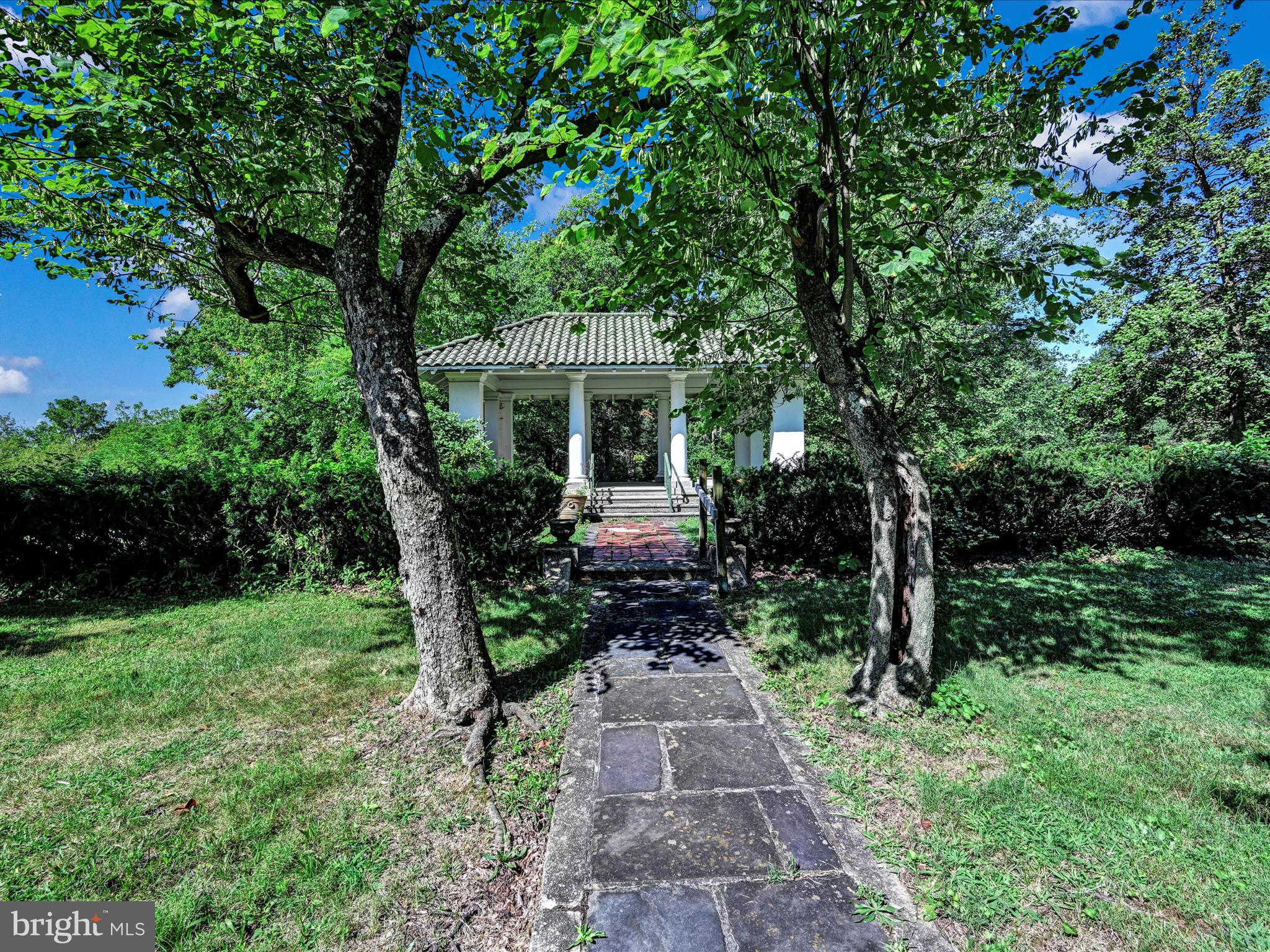 200 Kauffman Road Annville, PA 17003 - Photo 99 of 105 Path to Pergola
