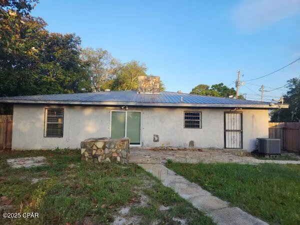 $1,750 | 2917 Allison Avenue, Unit A, Panama City Beach, FL 32408