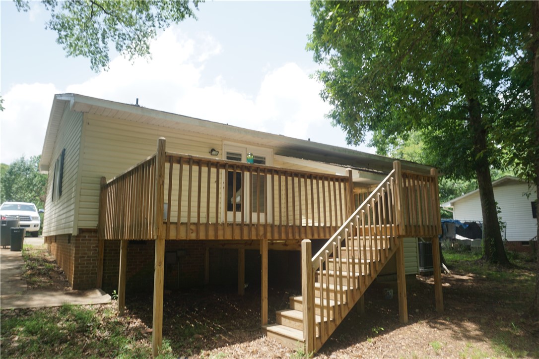 9 Ridge Court Williamston, SC 29697 - Photo 8 of 13 Gallery Image 8