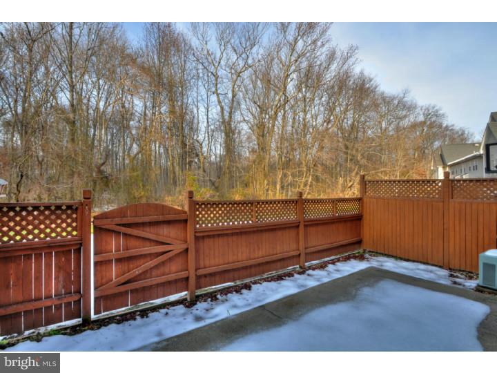 99 Windsor Pond Road Princeton Junction, NJ 08550 - Photo 19 of 19 Patio
