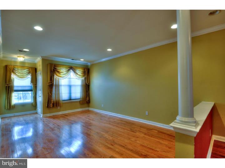 99 Windsor Pond Road Princeton Junction, NJ 08550 - Photo 5 of 19 Living Room