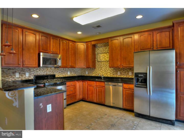99 Windsor Pond Road Princeton Junction, NJ 08550 - Photo 9 of 19 Kitchen