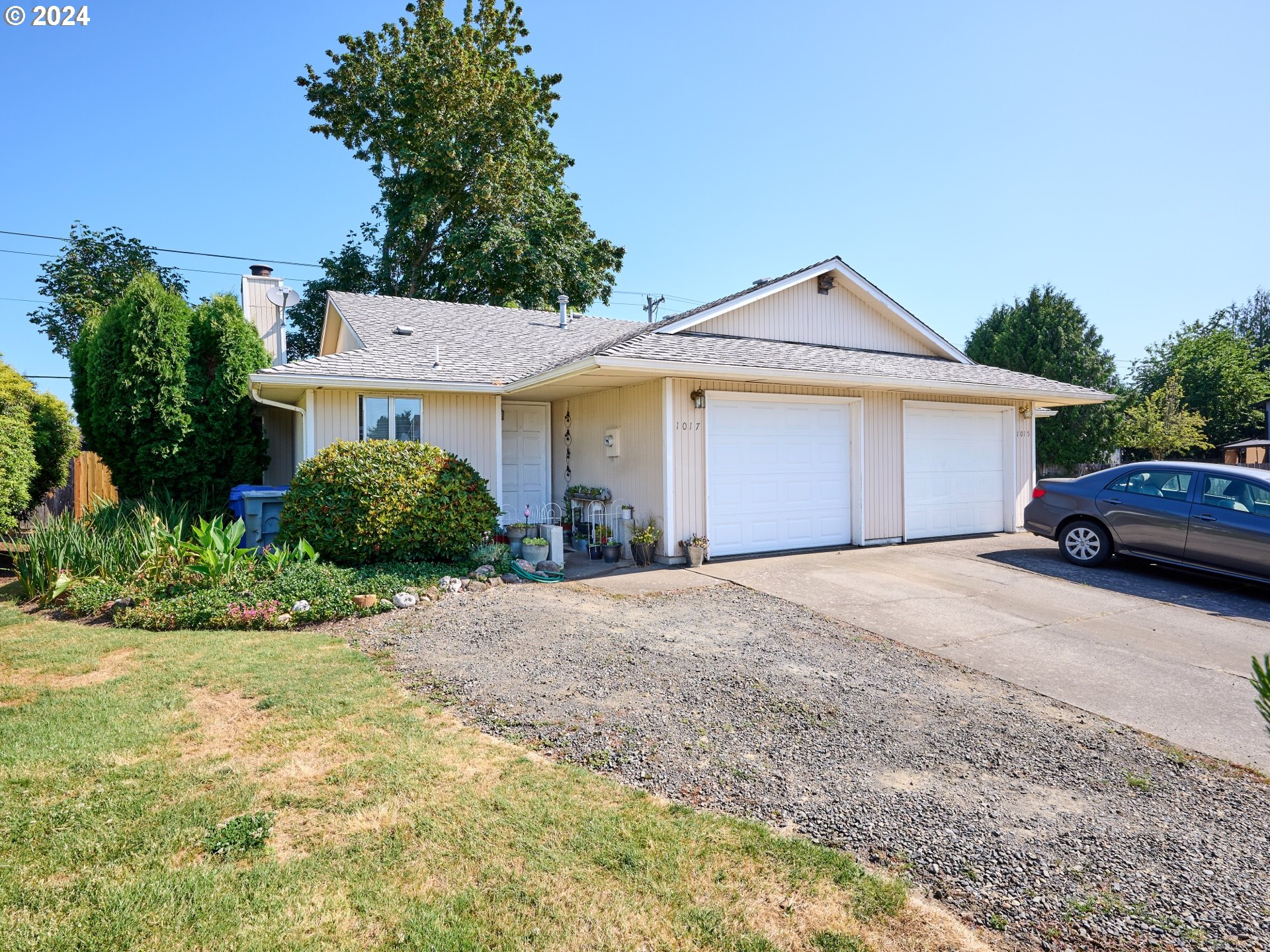 1015 Raffon Court Southeast Salem, OR 97317 - Photo 1 of 23 Gallery Image 1