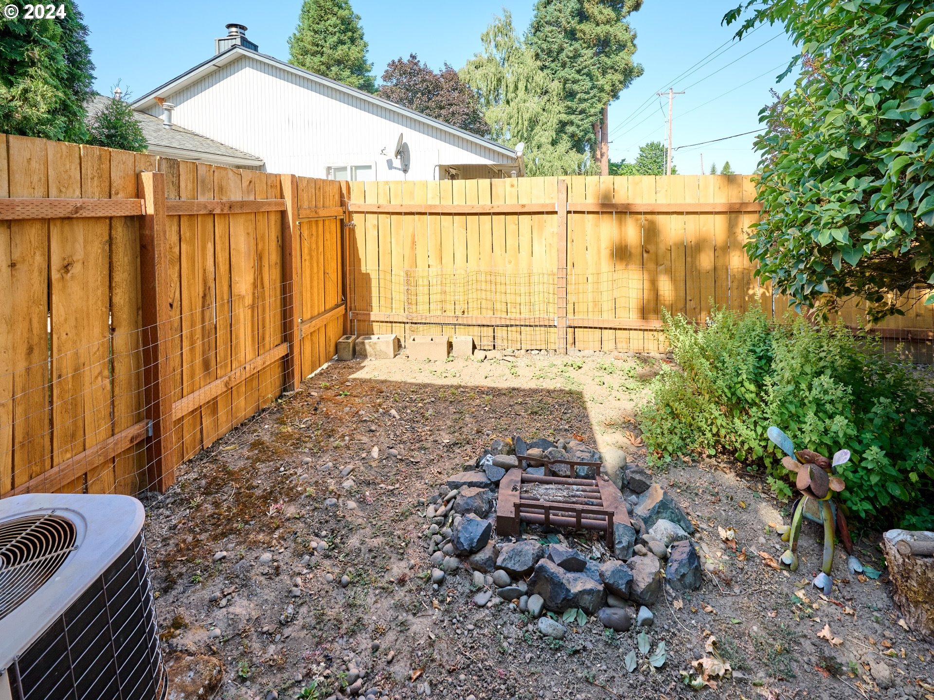 1015 Raffon Court Southeast Salem, OR 97317 - Photo 14 of 23 Gallery Image 14