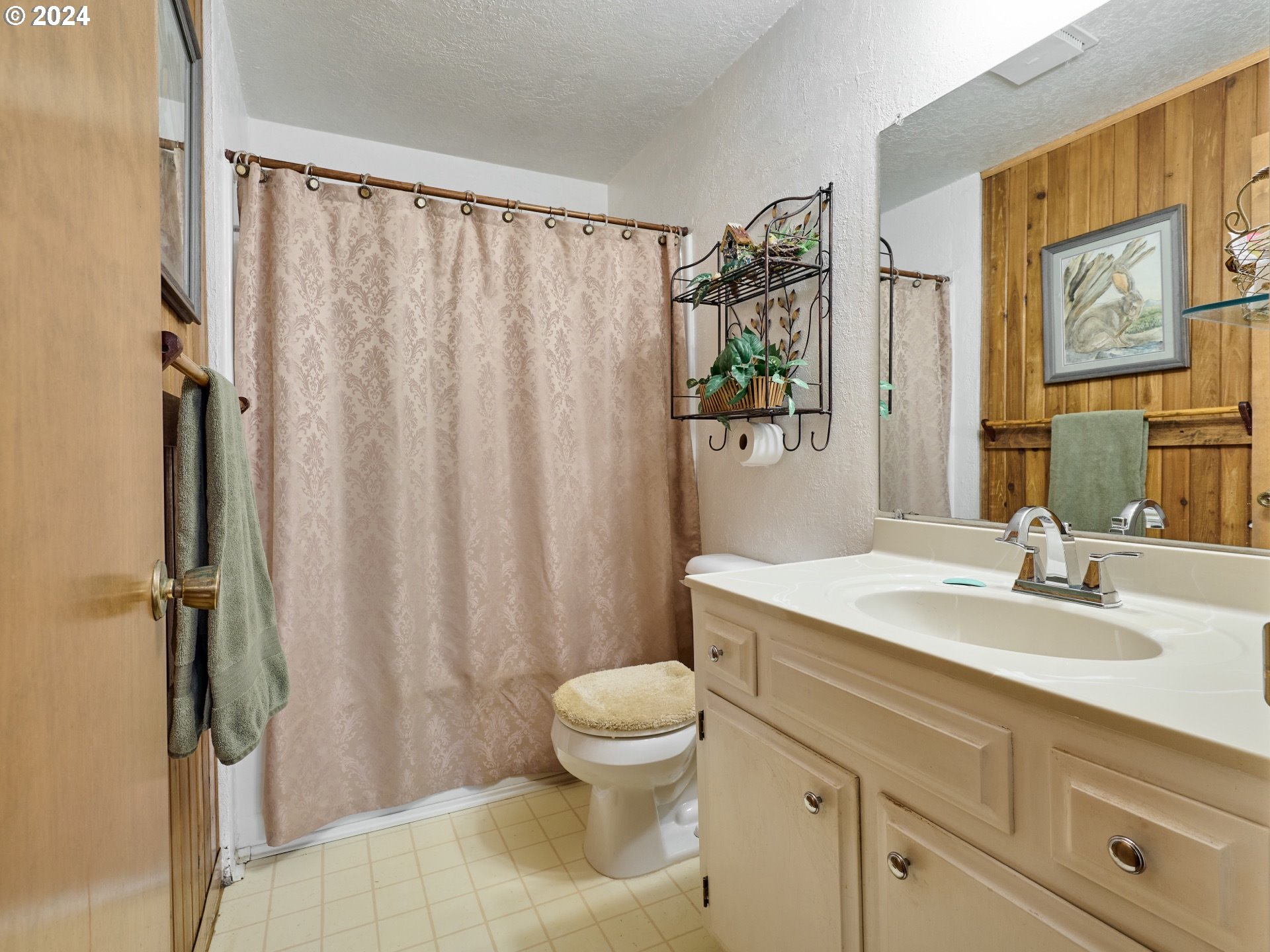 1015 Raffon Court Southeast Salem, OR 97317 - Photo 10 of 23 Gallery Image 10