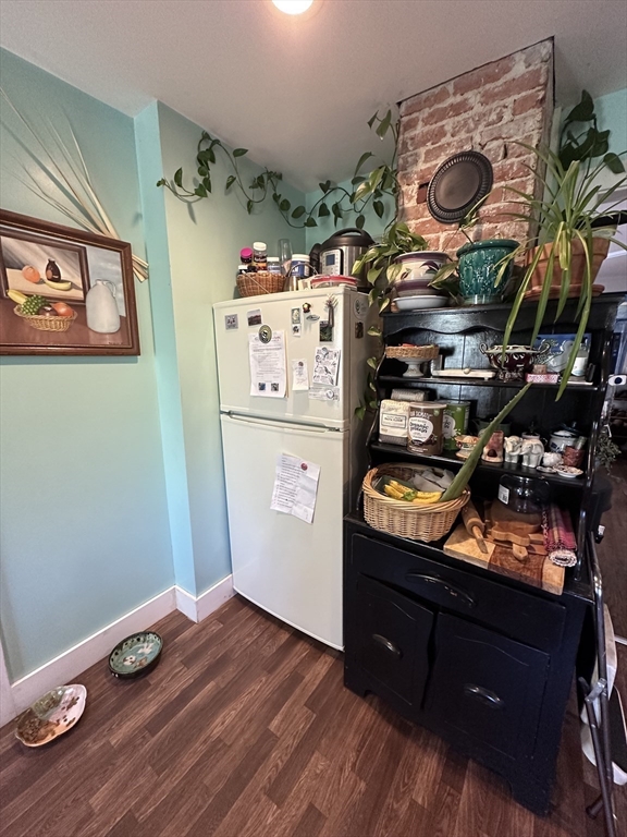 32-34 East Court Ware, MA 01082 - Photo 11 of 18 Gallery Image 11