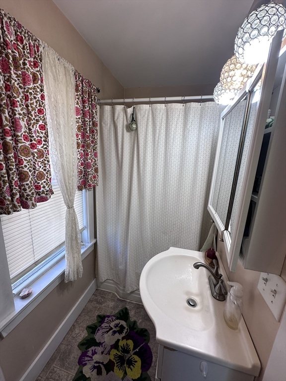 32-34 East Court Ware, MA 01082 - Photo 15 of 18 Gallery Image 15