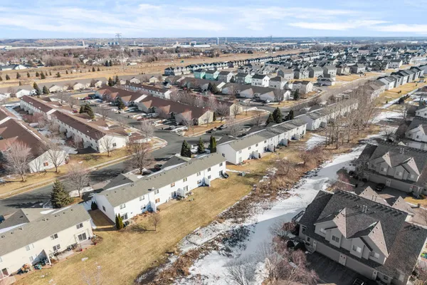 $337,500 | 2350 Downing Avenue, Shakopee, MN 55379