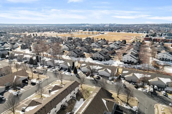 $337,500 | 2350 Downing Avenue, Shakopee, MN 55379