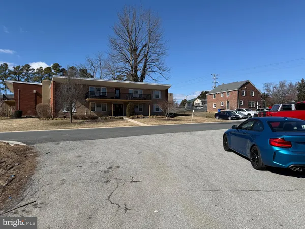 a car parked in front of a building