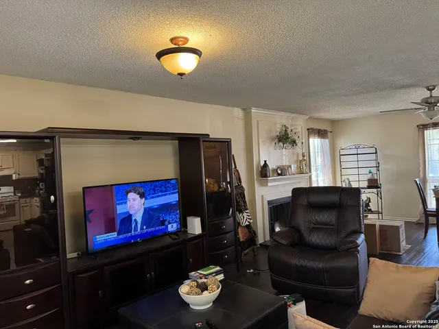 $1,550 | 10022 Wind Burn Trail, Converse, TX 78109