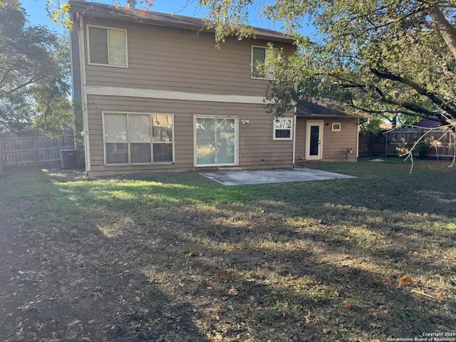 $1,550 | 10022 Wind Burn Trail, Converse, TX 78109