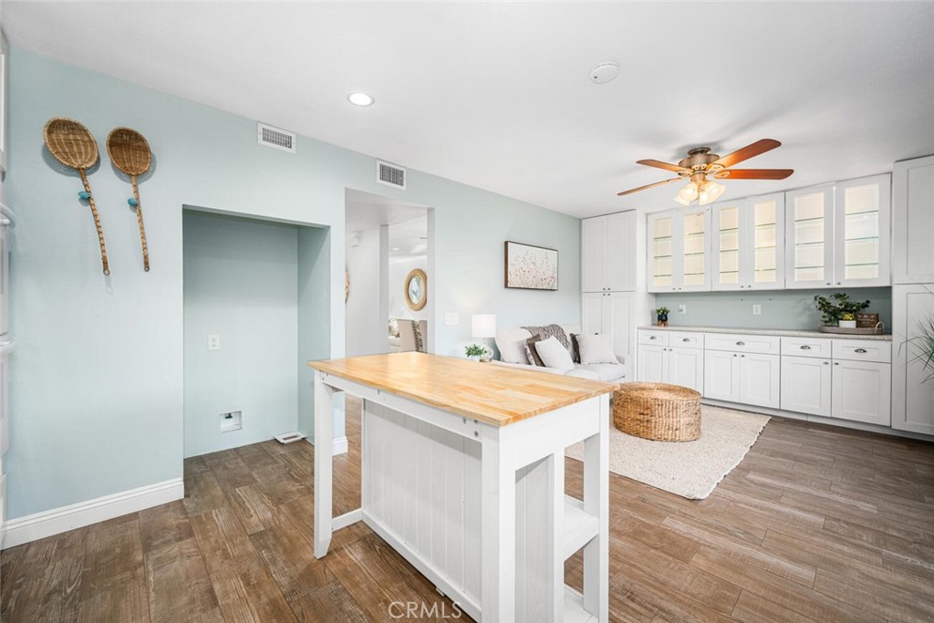 4003 Via Encinas Cypress, CA 90630 - Photo 27 of 70