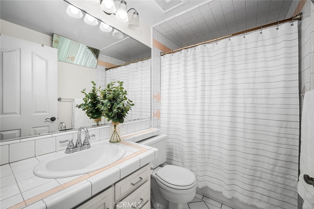 4003 Via Encinas Cypress, CA 90630 - Photo 49 of 70