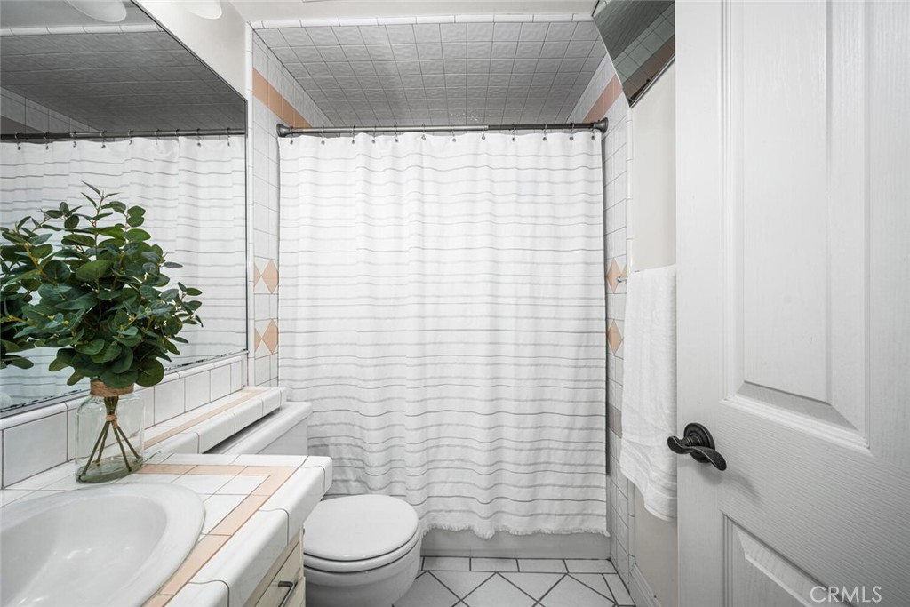 4003 Via Encinas Cypress, CA 90630 - Photo 50 of 70