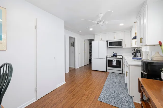 $2,200 | 70 Carroll Avenue, Unit 1009, Newport, RI 02840