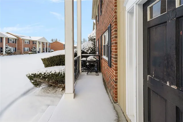 $2,200 | 70 Carroll Avenue, Unit 1009, Newport, RI 02840