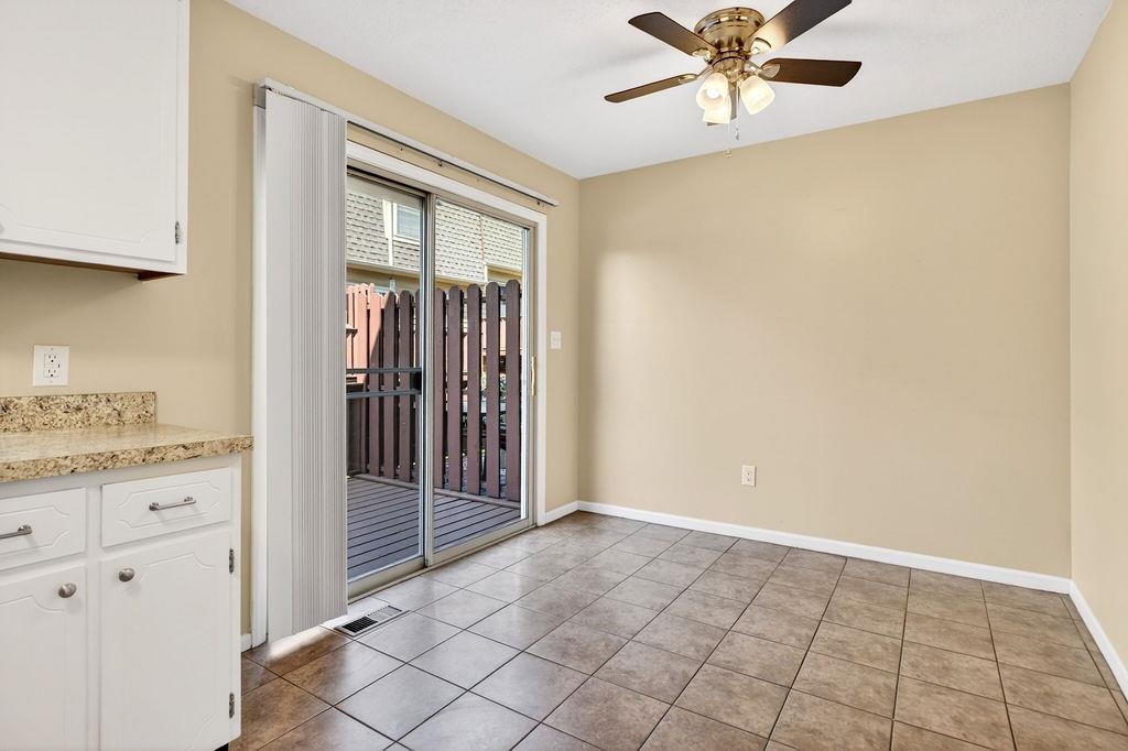 2333 Morris Mill Road, Unit 20 Staunton, VA 24401 - Photo 11 of 26 Dining Area