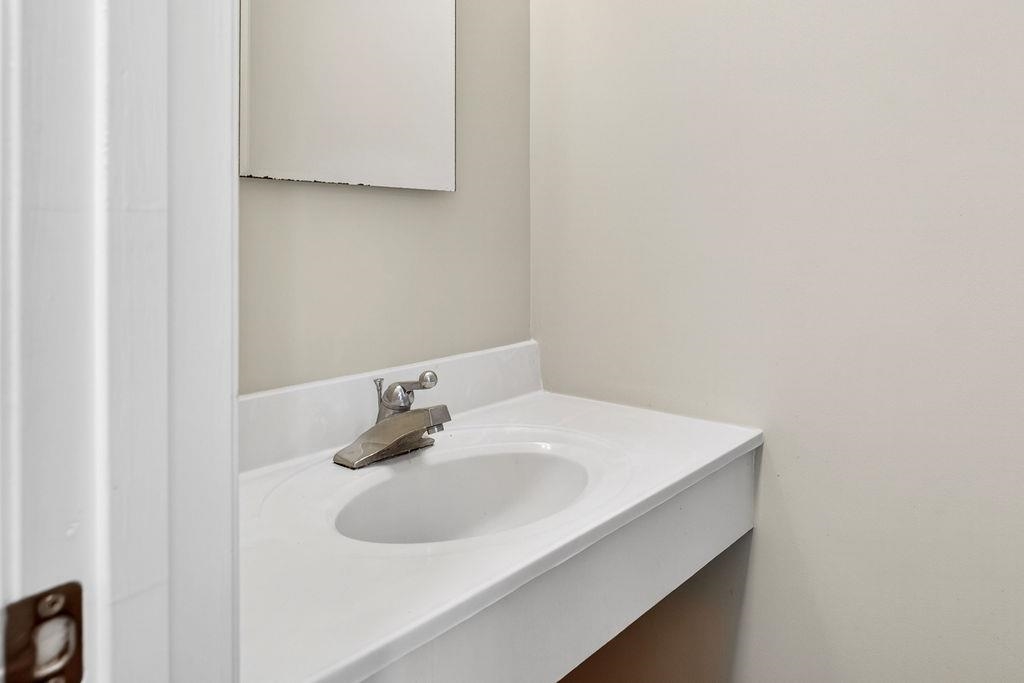 2333 Morris Mill Road, Unit 20 Staunton, VA 24401 - Photo 14 of 26 Half Bath