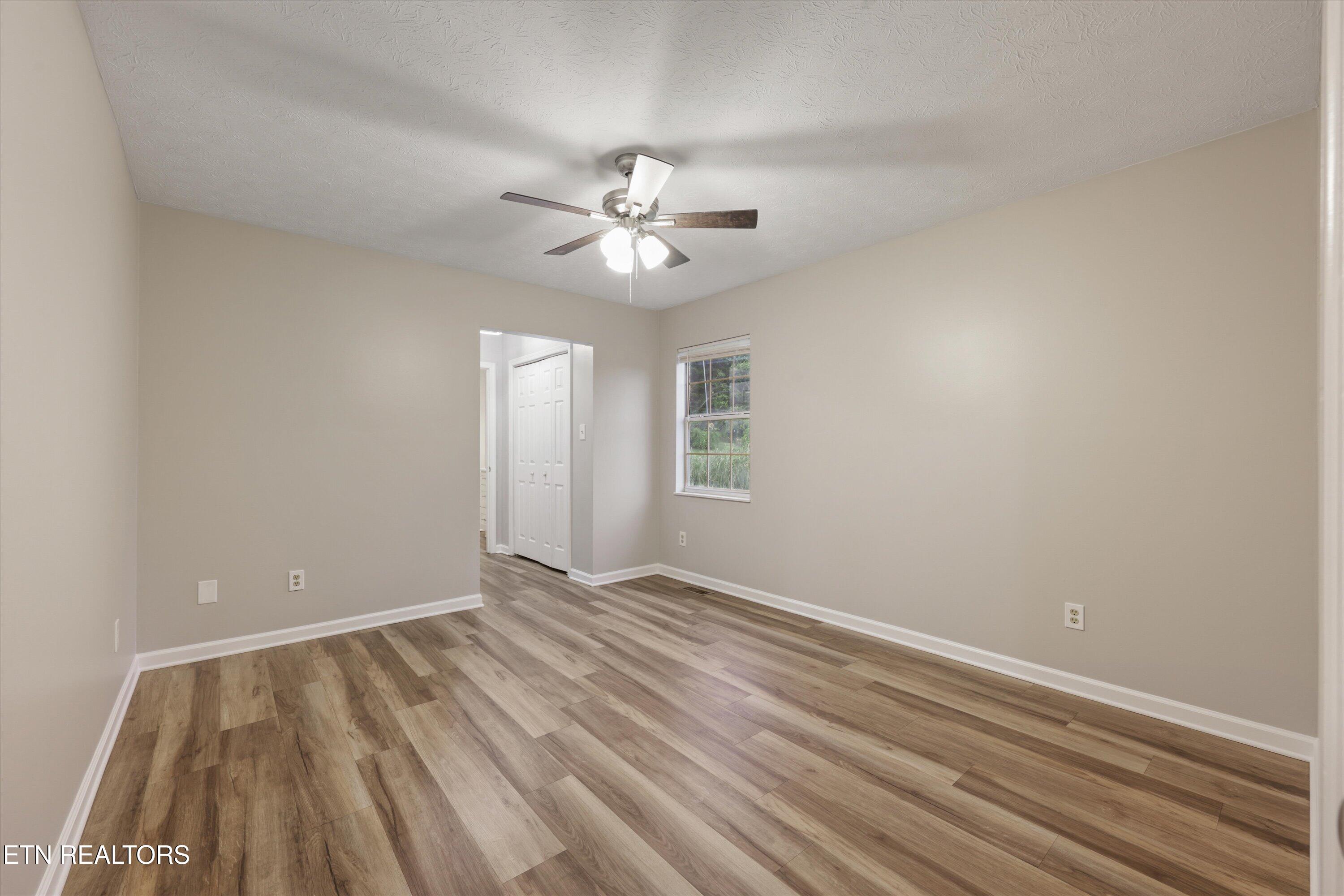 8002 Hill Road Knoxville, TN 37938 - Photo 24 of 38 Main bedroom