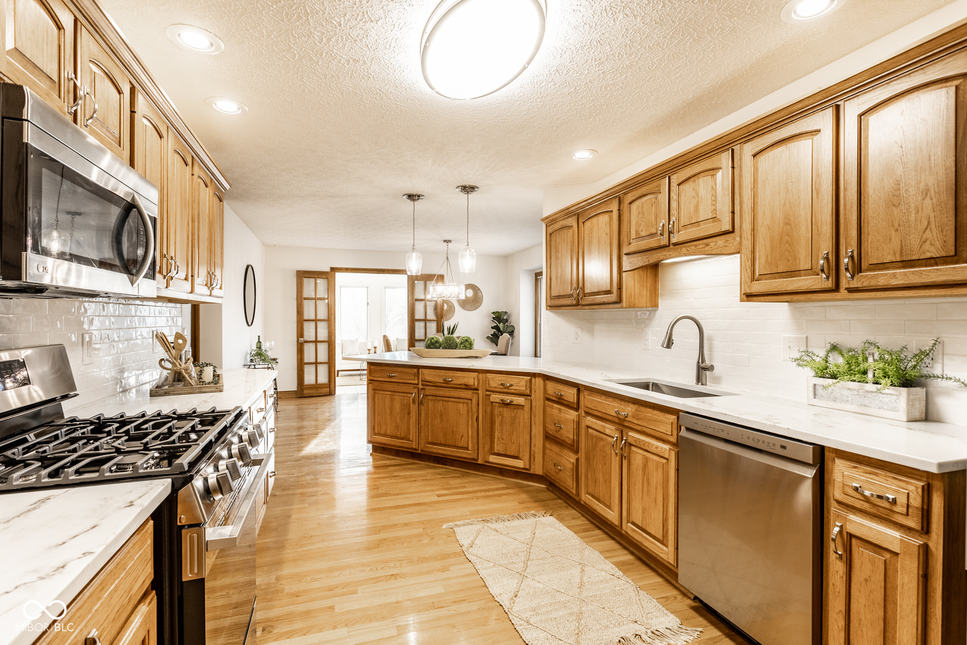 7025 Hunters Ridge Drive Plainfield, IN 46168 - Photo 13 of 35