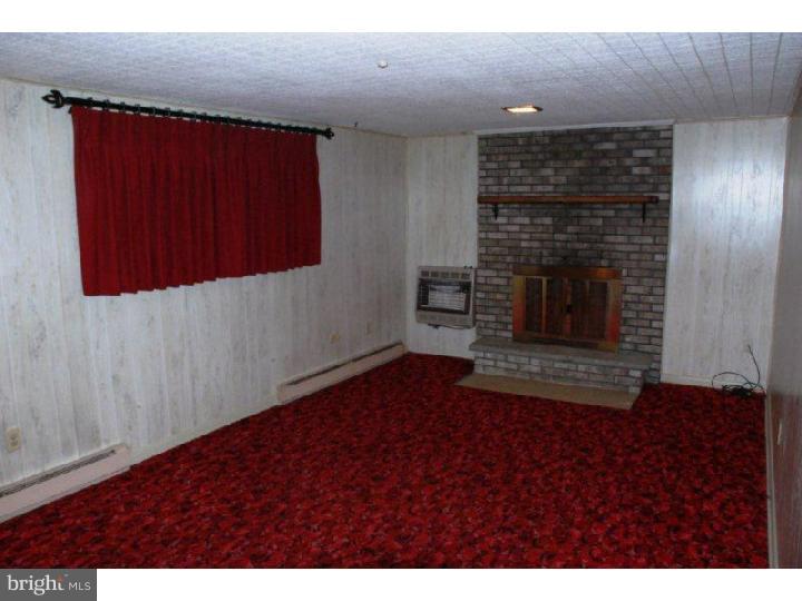 6653 Kernsville Road Orefield, PA 18069 - Photo 13 of 17 Gallery Image 13